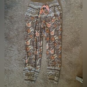 Women’s Disney Moana jogger pants